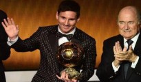 Messi-ballon_or_2012