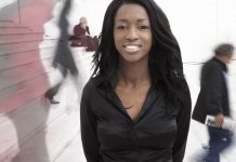 Hapsatou Sy avec Thierry Barbaut et info Afrique pour www.info-afrique.com