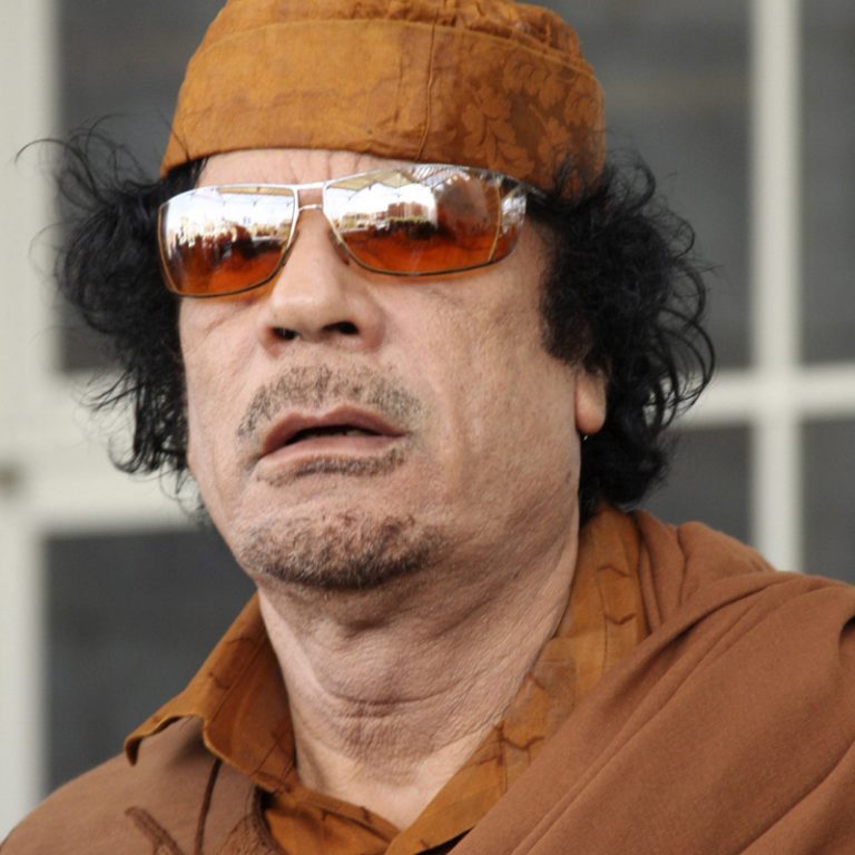 Livre « Les proies »: Mouammar Kaddafi, prédateur sexuel Libyen, témoignage impressionnant sur le dictateur et ses fantasmes