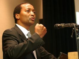 Patrice Motsepe avec Thierry Barbaut et info Afrique