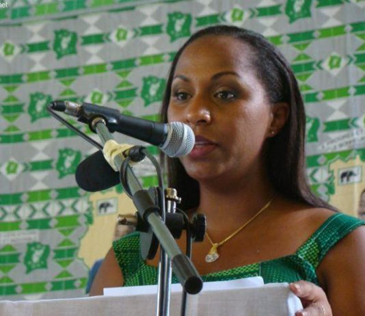 Côte d’Ivoire: Seulement 27 femmes sur 660 candidats aux élections municipales Yasmina Ouégnin aux élections en Côte d'Ivoire