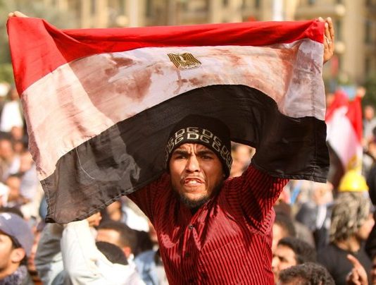 Egypte: Enormes mannifestations au Caire avec demande du départ immédiat du président Morsi