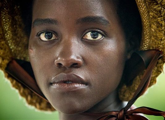 Lupita Nyong’o gagne l’Oscar du meilleur second rôle aux USA Lupita Nyong'o