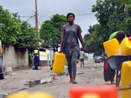 corvée deau en RDC