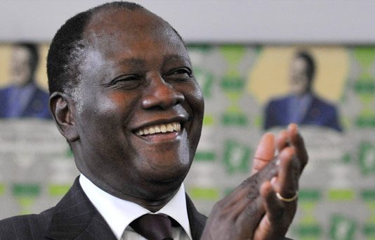 Côte d’Ivoire, le président Ouattara désamorce la crise et rassure les militaires Alassane Ouattara