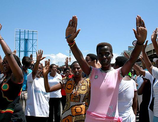 Les femmes manifestent à Bujumbura au Burundi