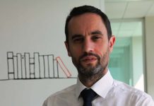 Alban est Directeur Orange Money pour la zone Afrique, Moyen-Orient – Asie du Groupe Orange depuis 2013