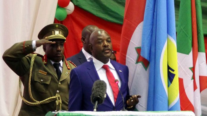 Serment en petit comité du président Nkurunziza