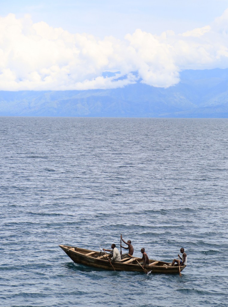 Lac Tanganyika - crédit photo Thierry BARBAUT www.barbaut.com