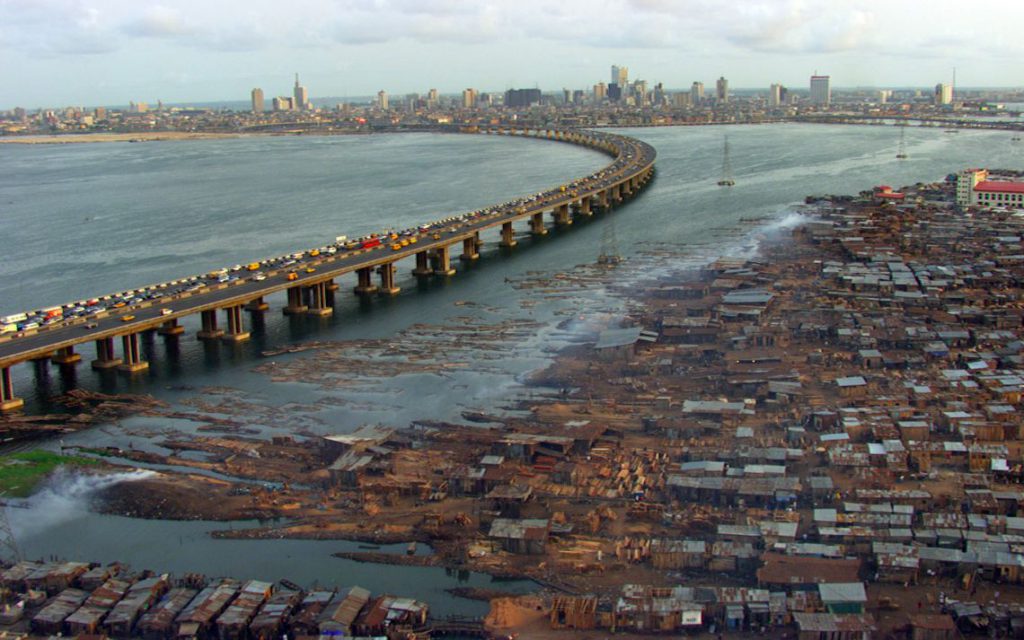 Lagos au Nigéria, 28 millions d'habitants...