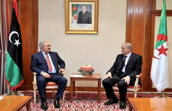 Le Ministre Algérien Messahel reçevant le Maréchal Khalifa Haftar