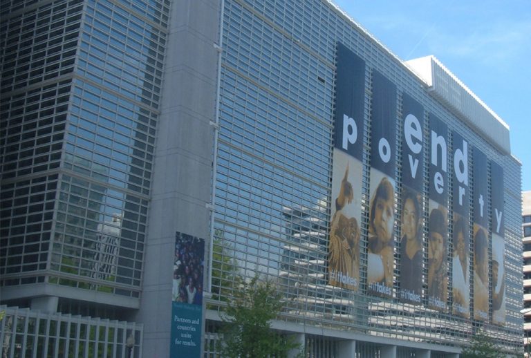 La Banque mondiale annonce un financement de 57 milliards de dollars