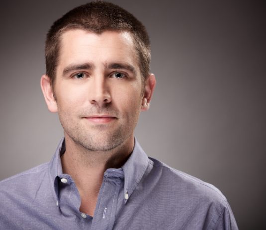 Le chef de produit de Facebook au Sénégal Chris Cox est le chef de produit de Facebook