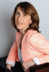 Associée au sein de Bird & Bird, Emmanuelle Porte conseille des sociétés et des fonds de capital risque sur des questions de levées de fonds, de fusions-acquisitions, IPO et placements privés. Emmanuelle est associée au sein du Corporate Group, basé à Paris.