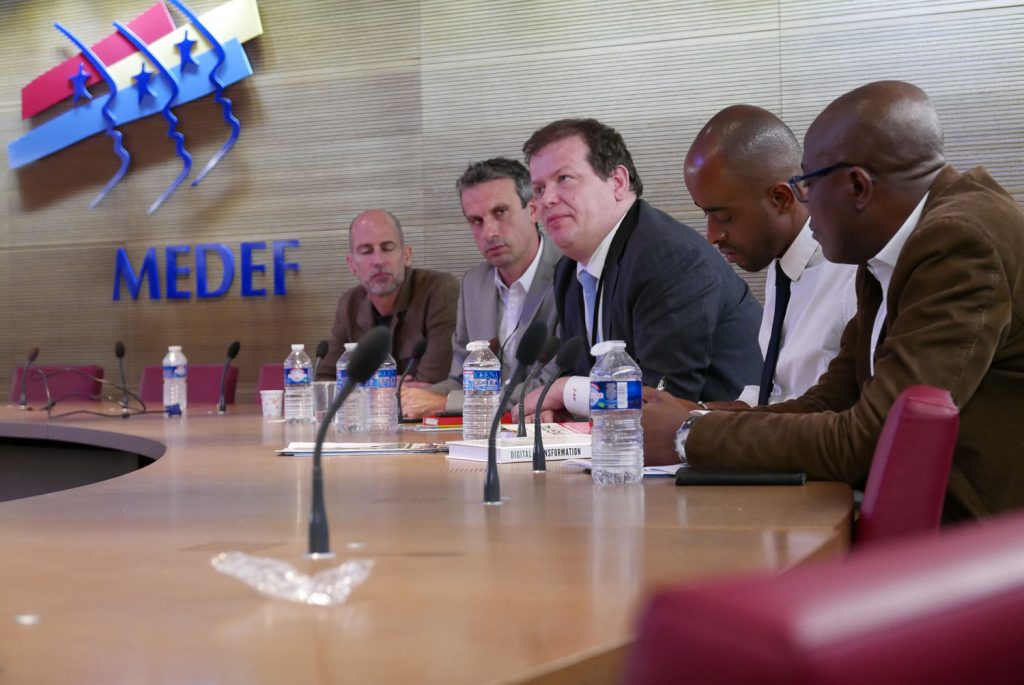 Rich Tanksley de Pulse, Thierry Barbaut de Stratégie Afrique, Jean-Michel Huet de Bearing Point et Ammin Youssouf d'Afrobytes