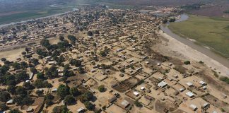 Vue aérienne en RDC près de Likasi - Crédit photo Thierry Barbaut www.barbaut.net