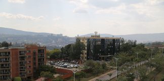 Kigali, novembre 2017, une ville qui impressionne : masterplan, connectivité, propreté, sécurité... photo Thierry Barbaut