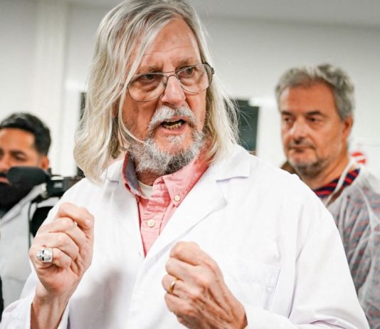 Didier Raoult un parcours en Afrique Didier Raoult